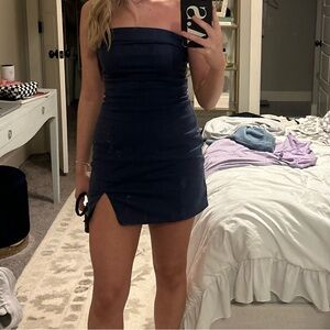 Elegant Navy Blue Strapless Dress